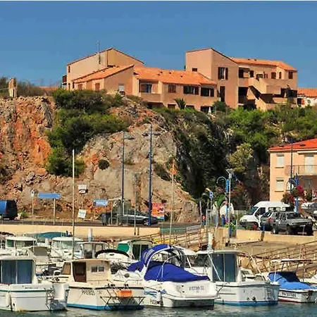 Les Cyclades A Saint Pierre La Mer Apartment